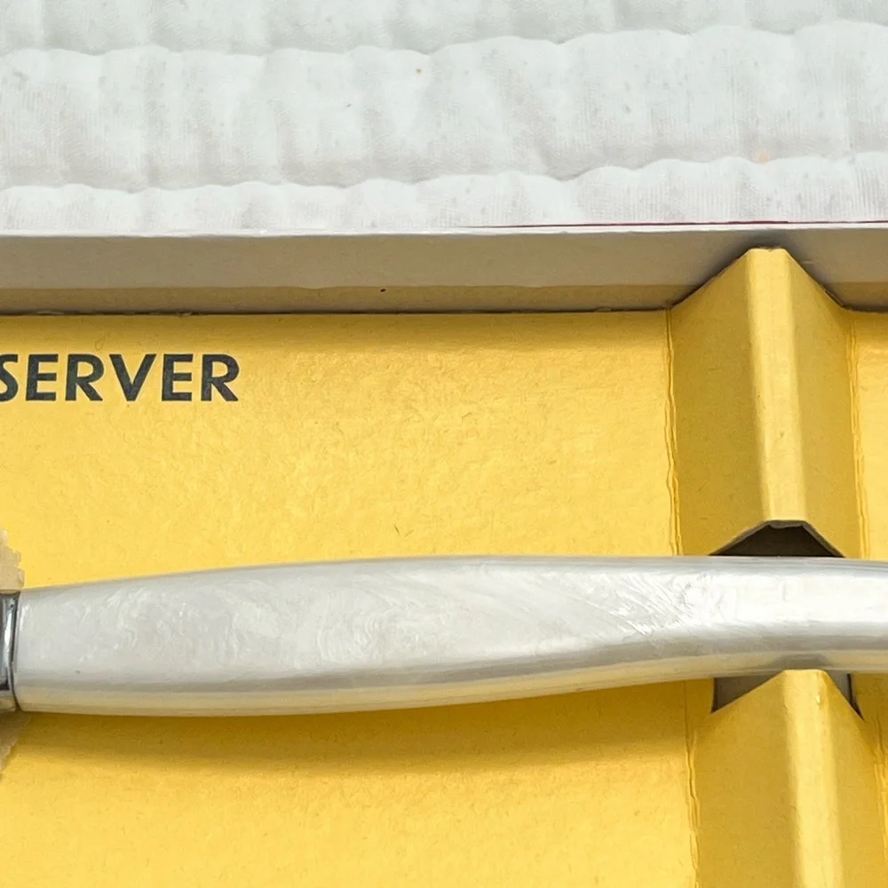 Brand New Vintage Sheffield Pie & Tart Server Mother of Pearl Handle In Orig Box